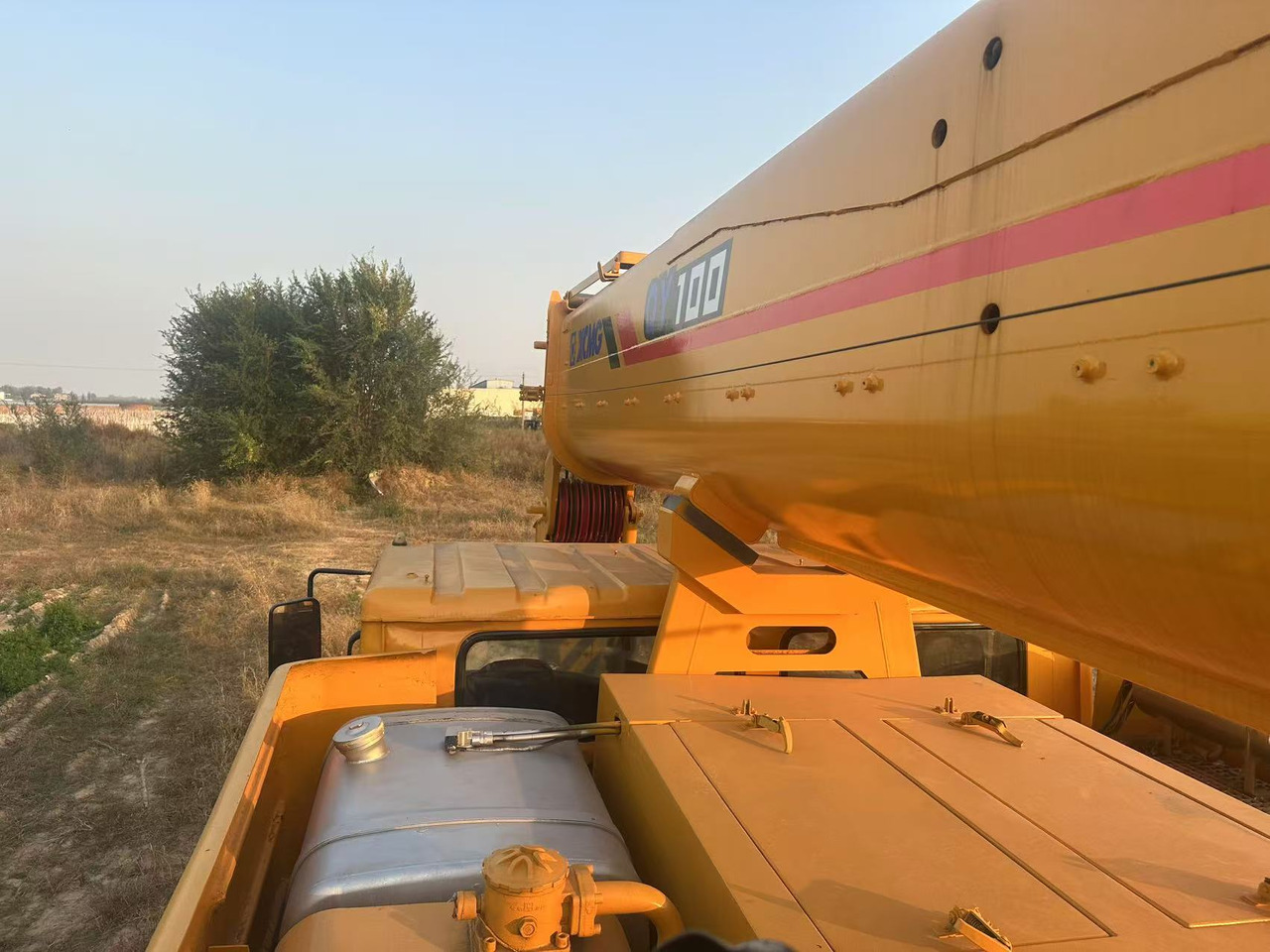 XCMG Crane QY100 - Grúa: foto 2 XCMG Crane QY100 - Grúa: foto 2