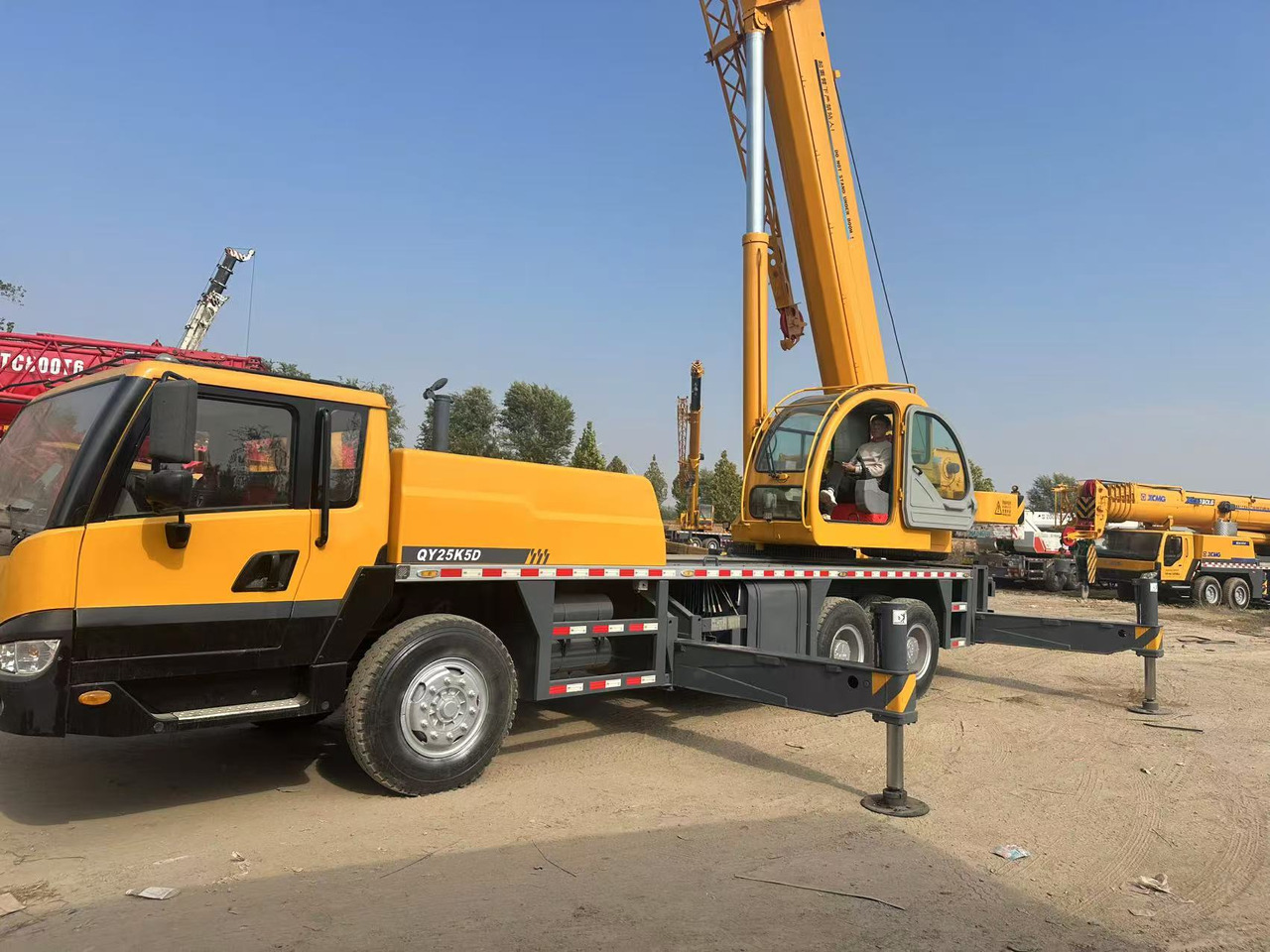 XCMG Crane QY25K5D Good Condition - Grúa: foto 5 XCMG Crane QY25K5D Good Condition - Grúa: foto 5
