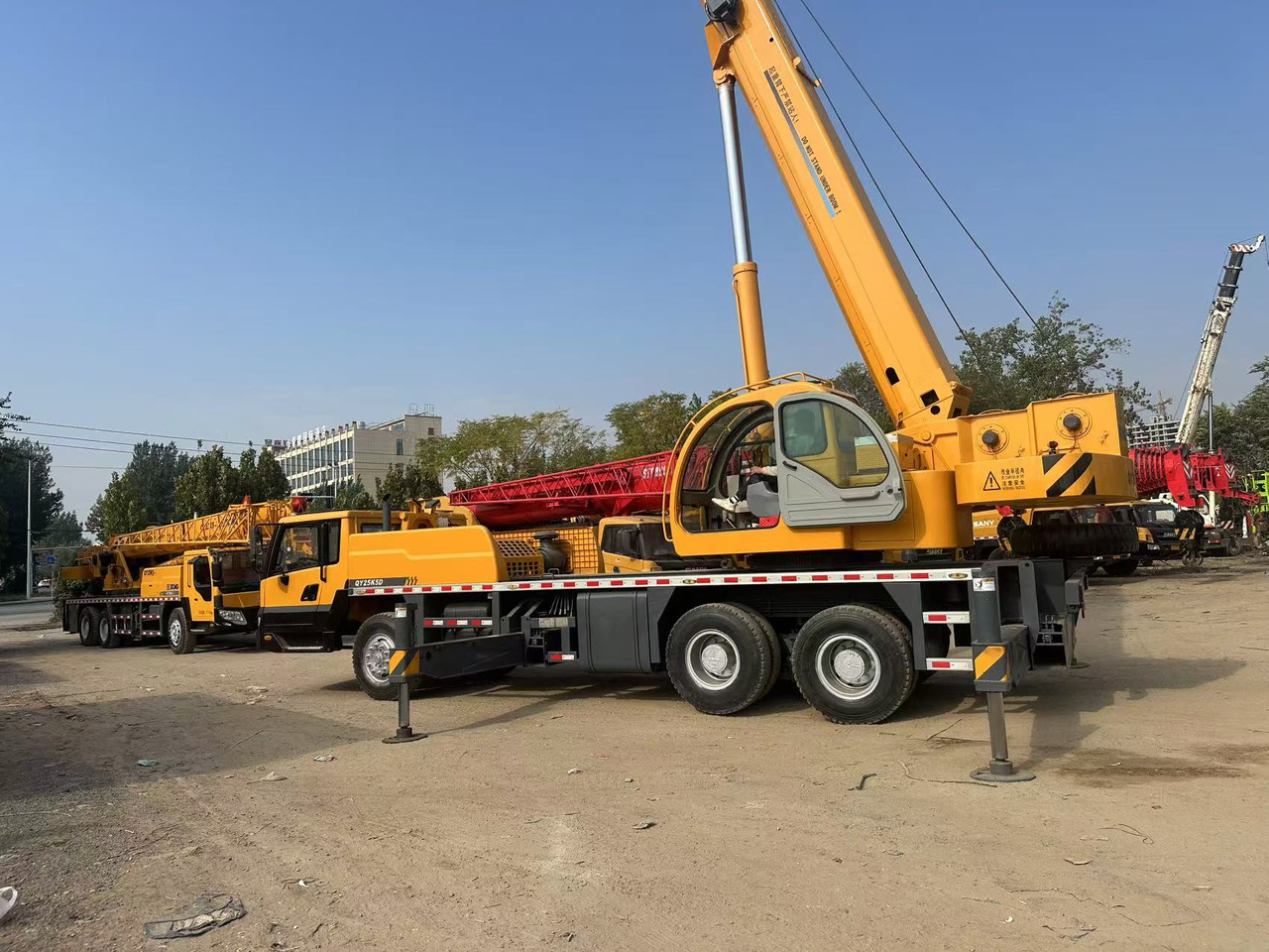 XCMG Crane QY25K5D Good Condition - Grúa: foto 3 XCMG Crane QY25K5D Good Condition - Grúa: foto 3
