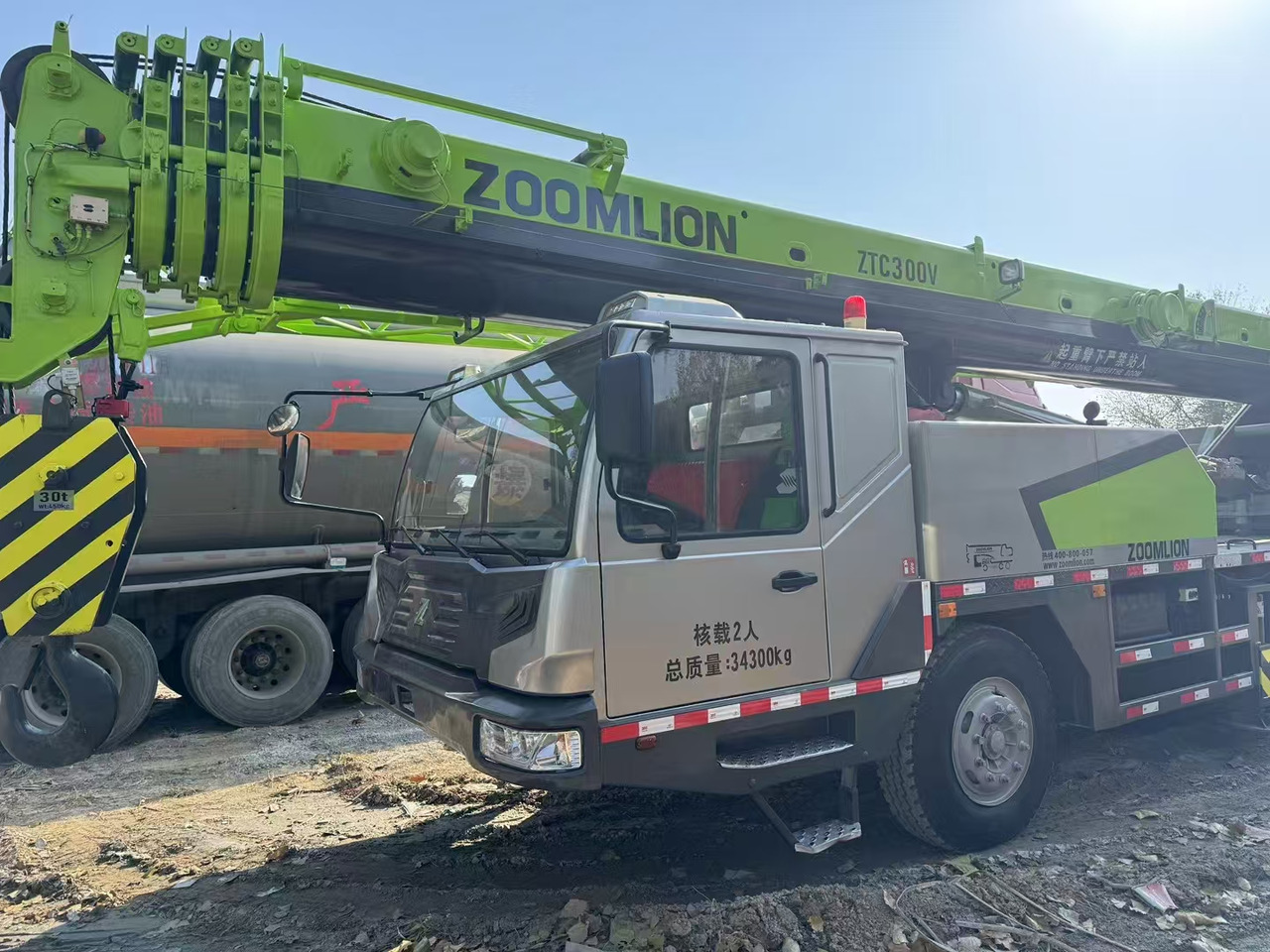 ZOOMLION Crane ZTC300V  30Ton - Grúa: foto 2 ZOOMLION Crane ZTC300V  30Ton - Grúa: foto 2