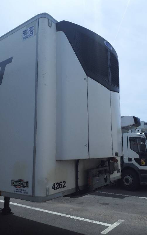 Semi-remorque 3 Essieux FRIGO 38 TONNES HAYON CAISSE CHEREAU GROUPE CARRIER VECTOR HE 19 MT - Semirremolque frigorífico: foto 2 Semi-remorque 3 Essieux FRIGO 38 TONNES HAYON CAISSE CHEREAU GROUPE CARRIER VECTOR HE 19 MT - Semirremolque frigorífico: foto 2