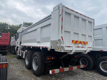 SHACMAN Shacman Tipper Truck for Sale in Jamaica - Camión: foto 4 SHACMAN Shacman Tipper Truck for Sale in Jamaica - Camión: foto 4