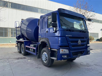 SINOTRUK Cement Mixer Lorry for Sale in Namibia - Camión hormigonera: foto 1 SINOTRUK Cement Mixer Lorry for Sale in Namibia - Camión hormigonera: foto 1
