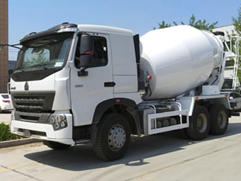 SINOTRUK Concrete Mixer Truck for Sale in Ghana - Camión hormigonera: foto 1 SINOTRUK Concrete Mixer Truck for Sale in Ghana - Camión hormigonera: foto 1