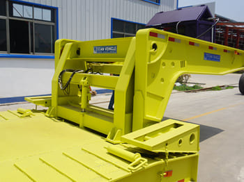 TITAN 60T Detach Lowboy Gooseneck for Sale in Congo - Semirremolque: foto 3 TITAN 60T Detach Lowboy Gooseneck for Sale in Congo - Semirremolque: foto 3