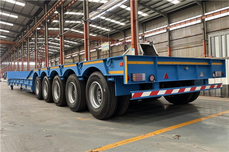 TITAN 4 Axle Folding Gooseneck Trailer for Sale In Zambia - Semirremolque góndola rebajadas: foto 2 TITAN 4 Axle Folding Gooseneck Trailer for Sale In Zambia - Semirremolque góndola rebajadas: foto 2