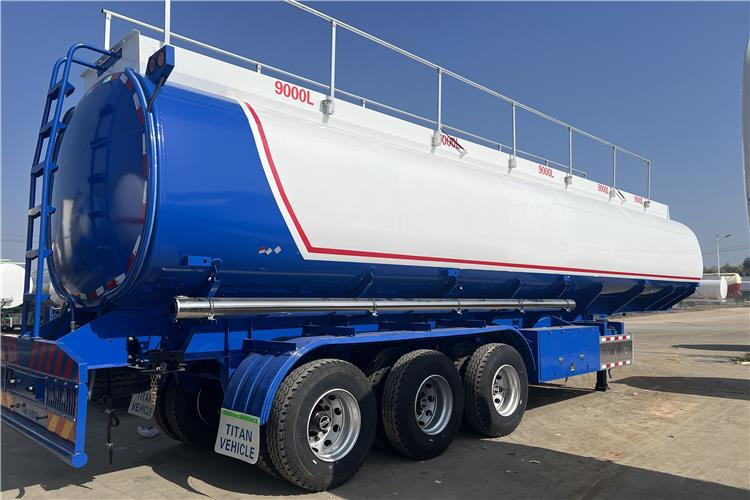 TITAN 45000 Liters Oil Tanker Trailer for Sale In Ghana - Semirremolque cisterna: foto 2 TITAN 45000 Liters Oil Tanker Trailer for Sale In Ghana - Semirremolque cisterna: foto 2