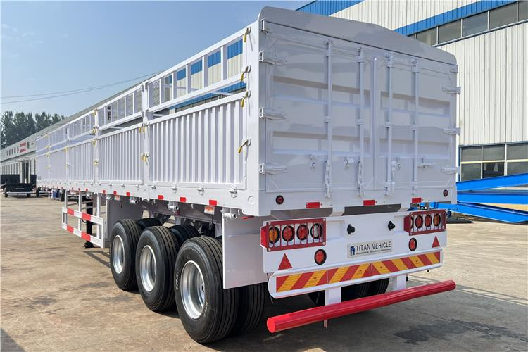 TITAN Tri Axle 60 Ton Fence Cargo Semi Trailer for Sale In Guinea - Semirremolque transporte de ganado: foto 5 TITAN Tri Axle 60 Ton Fence Cargo Semi Trailer for Sale In Guinea - Semirremolque transporte de ganado: foto 5