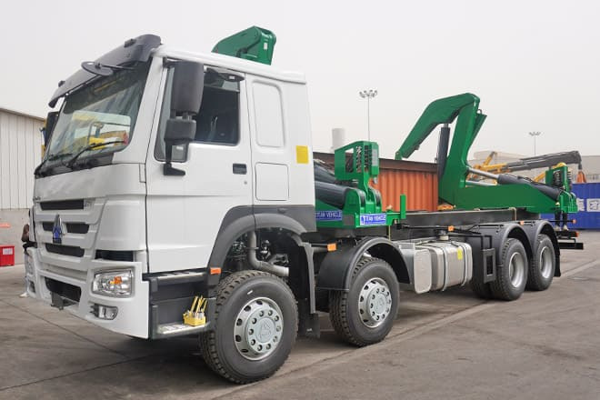 XCMG 20 Ft Side Loader Truck for Sale in Zambia - Camión portacontenedore/ Intercambiable: foto 1 XCMG 20 Ft Side Loader Truck for Sale in Zambia - Camión portacontenedore/ Intercambiable: foto 1