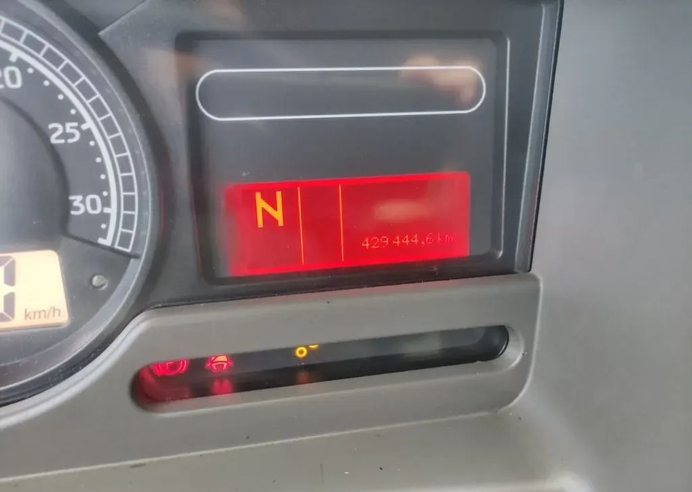 Renault Premium 26.380 Dxi 6x2 rama do zabudowy - Camión chasis: foto 5 Renault Premium 26.380 Dxi 6x2 rama do zabudowy - Camión chasis: foto 5