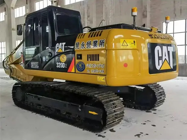 2022 Caterpillar 320D - Excavadora de cadenas: foto 1 2022 Caterpillar 320D - Excavadora de cadenas: foto 1
