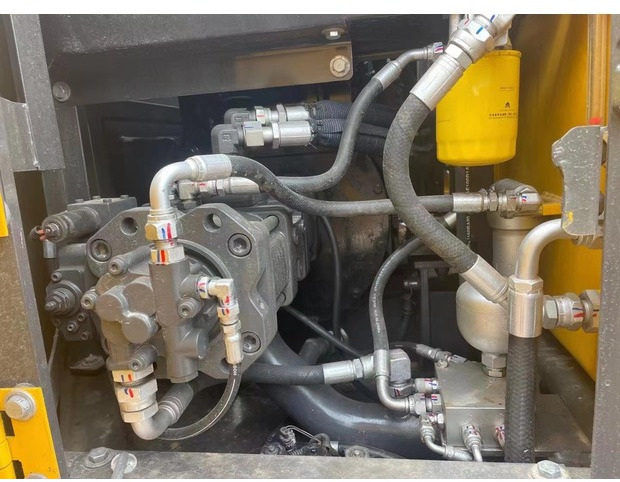 2023 Volvo EC140 - Excavadora de cadenas: foto 3 2023 Volvo EC140 - Excavadora de cadenas: foto 3