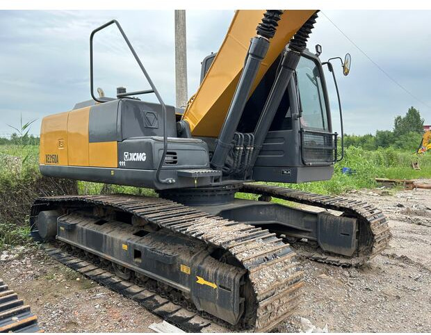 2024 XCMG XE215 - Excavadora de cadenas: foto 1 2024 XCMG XE215 - Excavadora de cadenas: foto 1