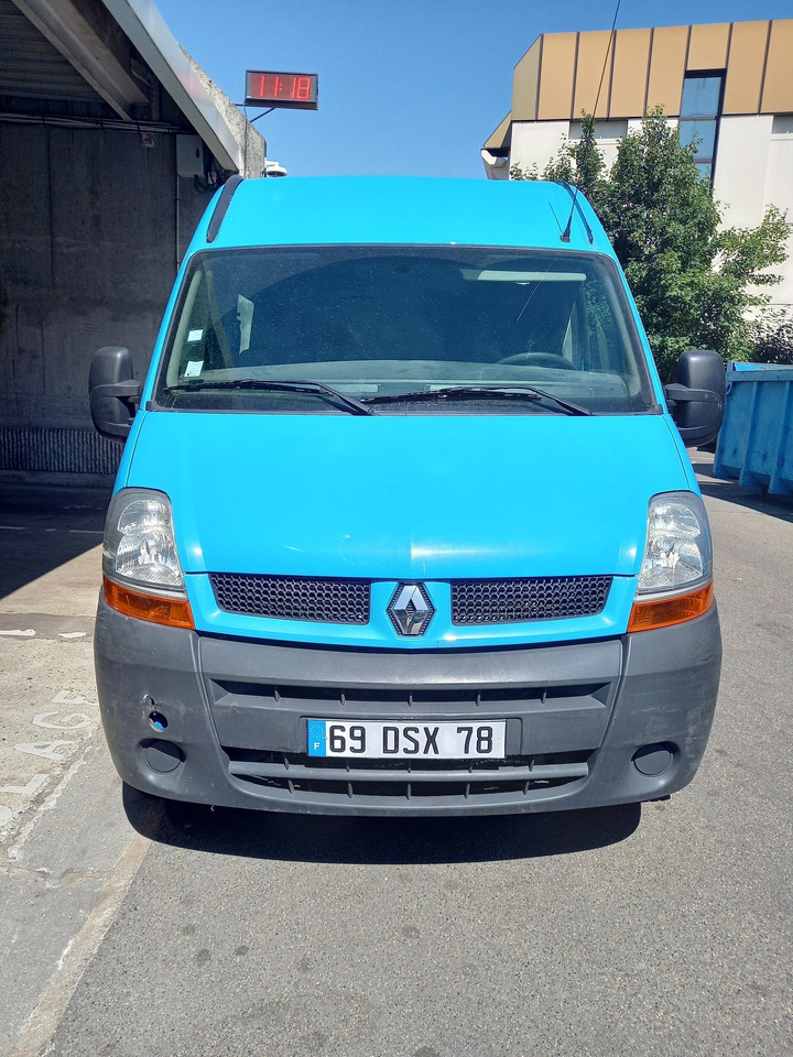 RENAULT MASTER L2/H2 - DCI 100 - Véhicule diesel Utilitaire L2/H2 - Carrosserie : Chocs latéral droit - léger choc sur pavillon - Quelques légers impacts portière conducteur - Rayures latéral gauche - Furgón: foto 1 RENAULT MASTER L2/H2 - DCI 100 - Véhicule diesel Utilitaire L2/H2 - Carrosserie : Chocs latéral droit - léger choc sur pavillon - Quelques légers impacts portière conducteur - Rayures latéral gauche - Furgón: foto 1