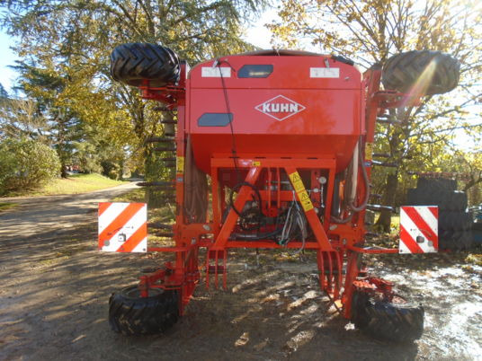 Kuhn MEGANT 500 - Combinado de siembra: foto 1 Kuhn MEGANT 500 - Combinado de siembra: foto 1