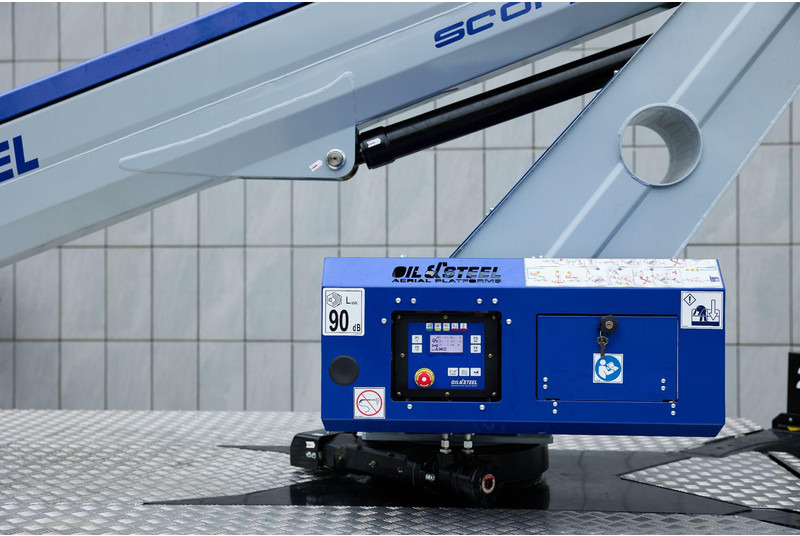 Oil & Steel Scorpion 18 Sobre IVECO DAILY 35S14 entre ejes 3750 mm - Camión con plataforma elevadora: foto 2 Oil & Steel Scorpion 18 Sobre IVECO DAILY 35S14 entre ejes 3750 mm - Camión con plataforma elevadora: foto 2