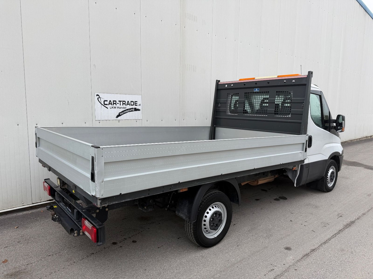 Iveco Daily 35S16 Kliam/AHK - Furgoneta caja abierta: foto 4 Iveco Daily 35S16 Kliam/AHK - Furgoneta caja abierta: foto 4