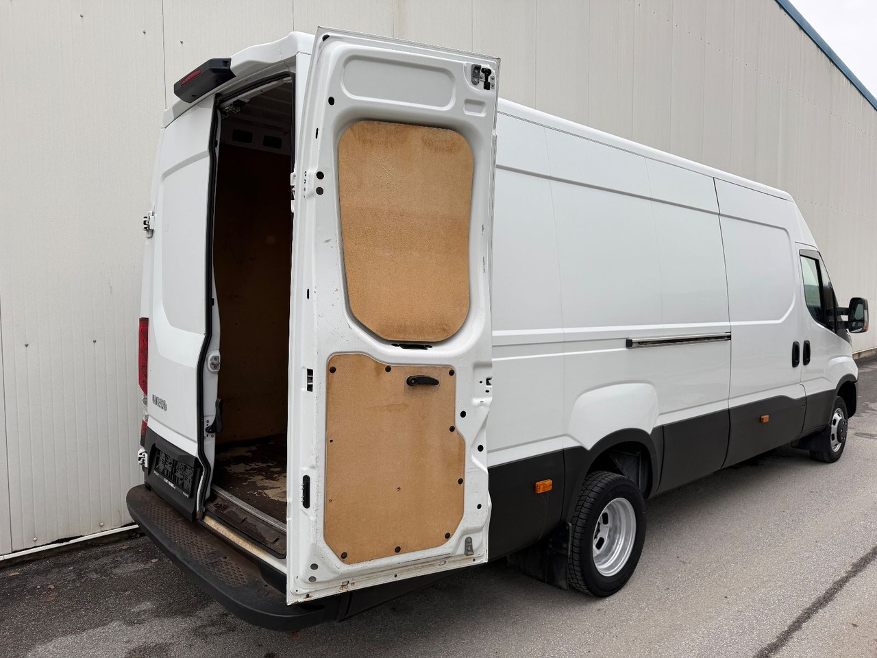 Iveco Daily 50C15 Maxi 3,0HPI 3,5T - Furgón: foto 5 Iveco Daily 50C15 Maxi 3,0HPI 3,5T - Furgón: foto 5