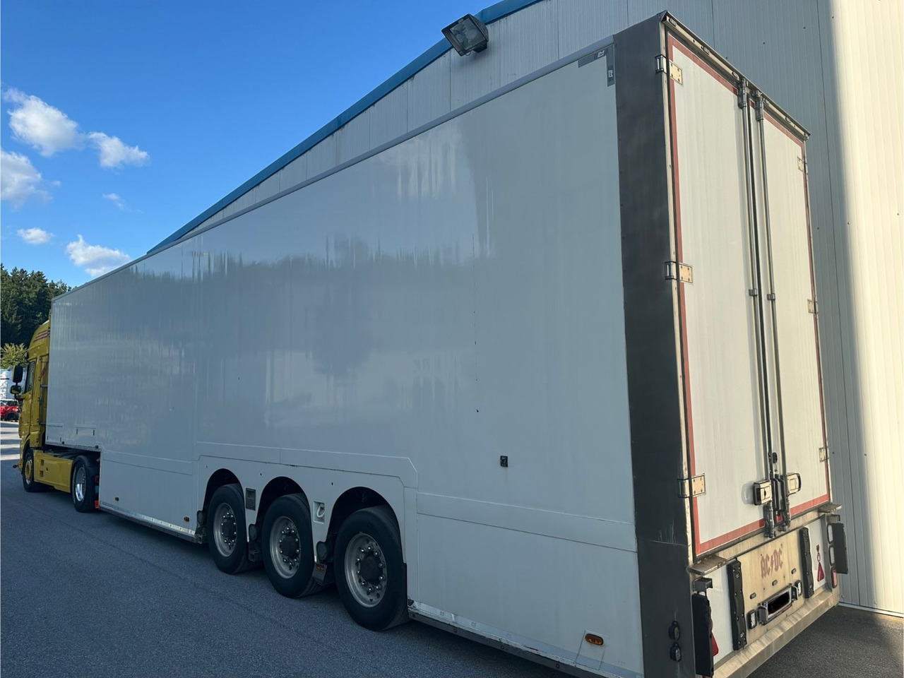 Van Eck Dubbeldeck T3Z Carrier - Semirremolque caja cerrada: foto 5 Van Eck Dubbeldeck T3Z Carrier - Semirremolque caja cerrada: foto 5