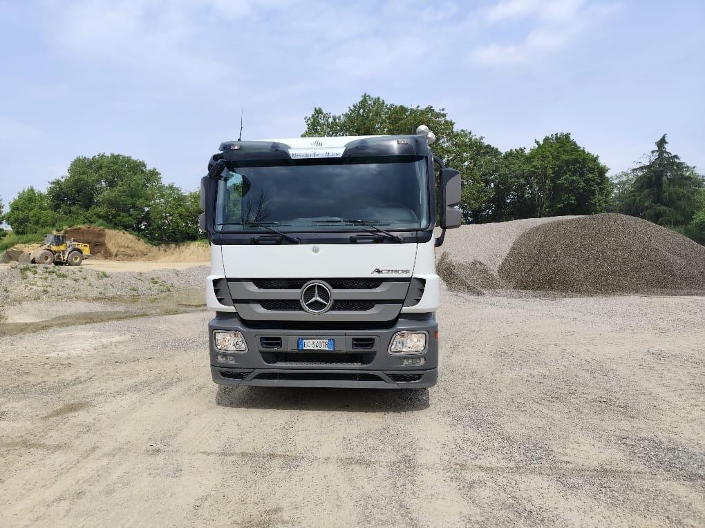 MERCEDES-BENZ ACTROS - Cabeza tractora: foto 2 MERCEDES-BENZ ACTROS - Cabeza tractora: foto 2