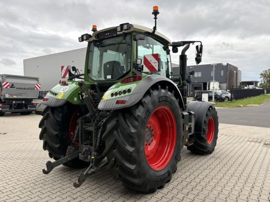 Fendt 720 VARIO S4 POWER - Tractor: foto 3 Fendt 720 VARIO S4 POWER - Tractor: foto 3