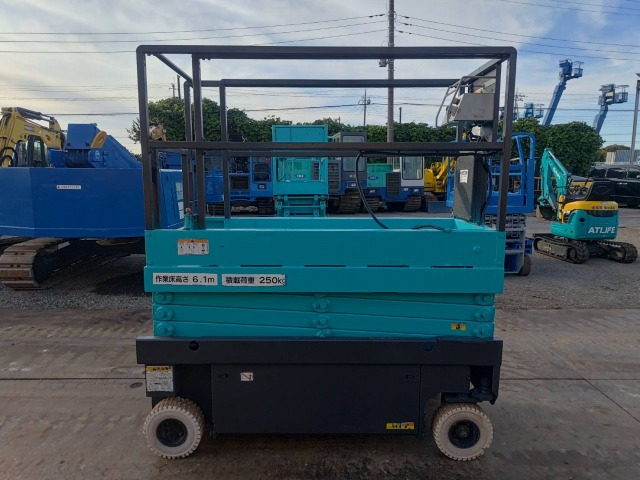 AIRMAN ENTL061 - Plataforma de tijeras: foto 5 AIRMAN ENTL061 - Plataforma de tijeras: foto 5