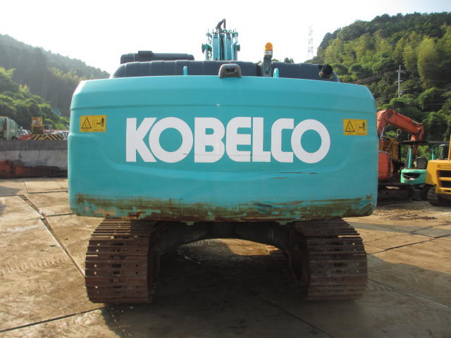 KOBELCO SK200H-10 - Excavadora de cadenas: foto 3 KOBELCO SK200H-10 - Excavadora de cadenas: foto 3