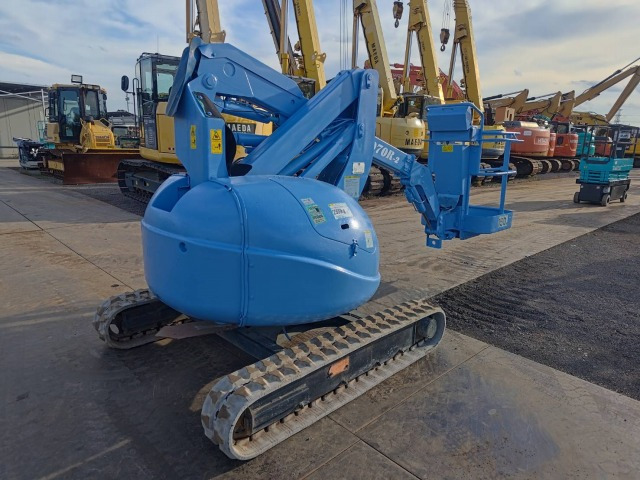 MAEDA HF070R-2 - Plataforma articulada: foto 5 MAEDA HF070R-2 - Plataforma articulada: foto 5