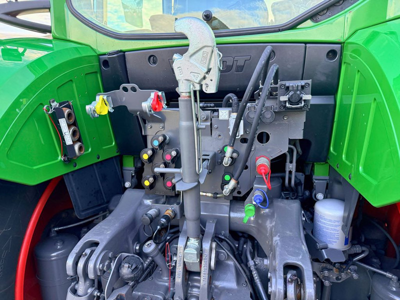Tractor Fendt 720 Vario Power+ Gen 6: foto 11 Tractor Fendt 720 Vario Power+ Gen 6: foto 11