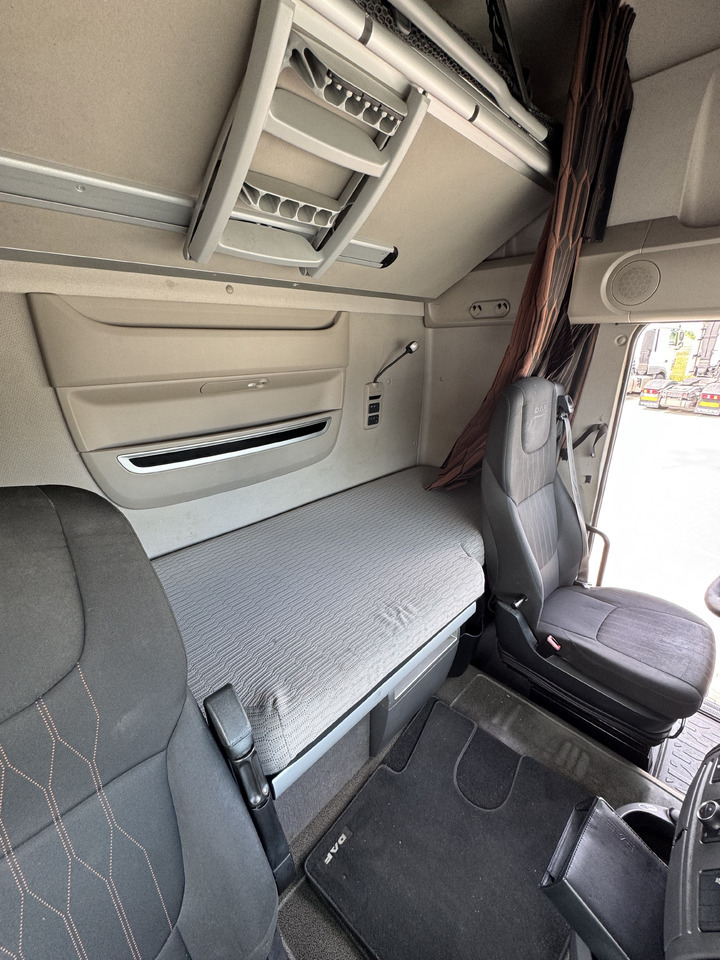 DAF XF - Cabeza tractora: foto 3 DAF XF - Cabeza tractora: foto 3
