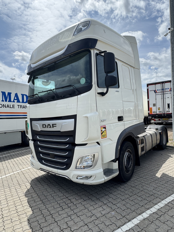 DAF XF - Cabeza tractora: foto 2 DAF XF - Cabeza tractora: foto 2