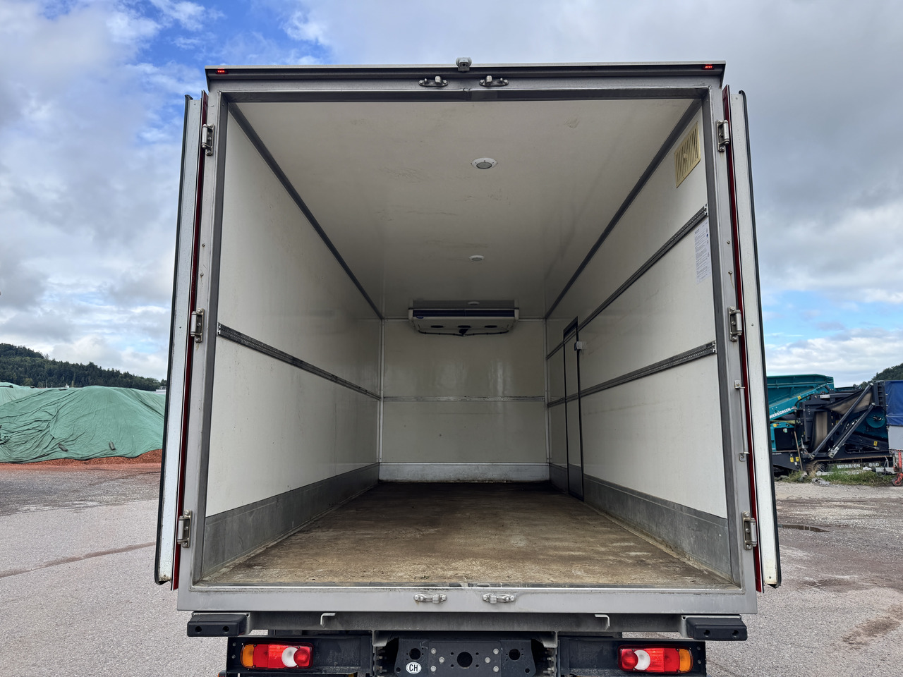 IVECO 80E190 Eurocargo Kühlkoffer (Partikelfilter defekt) - Camión frigorífico: foto 5 IVECO 80E190 Eurocargo Kühlkoffer (Partikelfilter defekt) - Camión frigorífico: foto 5