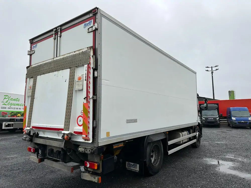 Iveco ML190E28 - Camión frigorífico: foto 4 Iveco ML190E28 - Camión frigorífico: foto 4