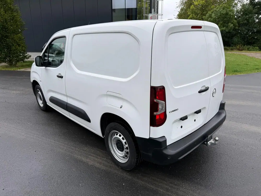 Opel Combo *102 cv*53600 km*Apple Car Play - Furgoneta pequeña: foto 4 Opel Combo *102 cv*53600 km*Apple Car Play - Furgoneta pequeña: foto 4
