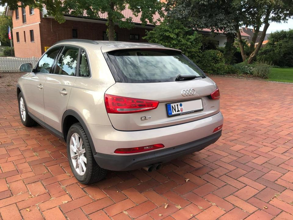 Audi Q3 TFSI + quattro + Autom. + ANK. + TÜV - Coche: foto 2 Audi Q3 TFSI + quattro + Autom. + ANK. + TÜV - Coche: foto 2
