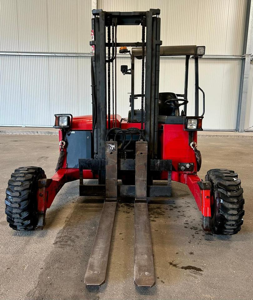 Moffett M4-25.3 + Ausschubzinken + gr. Reifen + 3 mtr. + Turbo - Carretilla elevadora transportable: foto 2 Moffett M4-25.3 + Ausschubzinken + gr. Reifen + 3 mtr. + Turbo - Carretilla elevadora transportable: foto 2