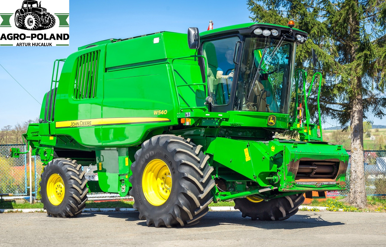JOHN DEERE W 540 - 2485/3436 h - 5,5 M - 2008 ROK - Cosechadora de granos: foto 2 JOHN DEERE W 540 - 2485/3436 h - 5,5 M - 2008 ROK - Cosechadora de granos: foto 2