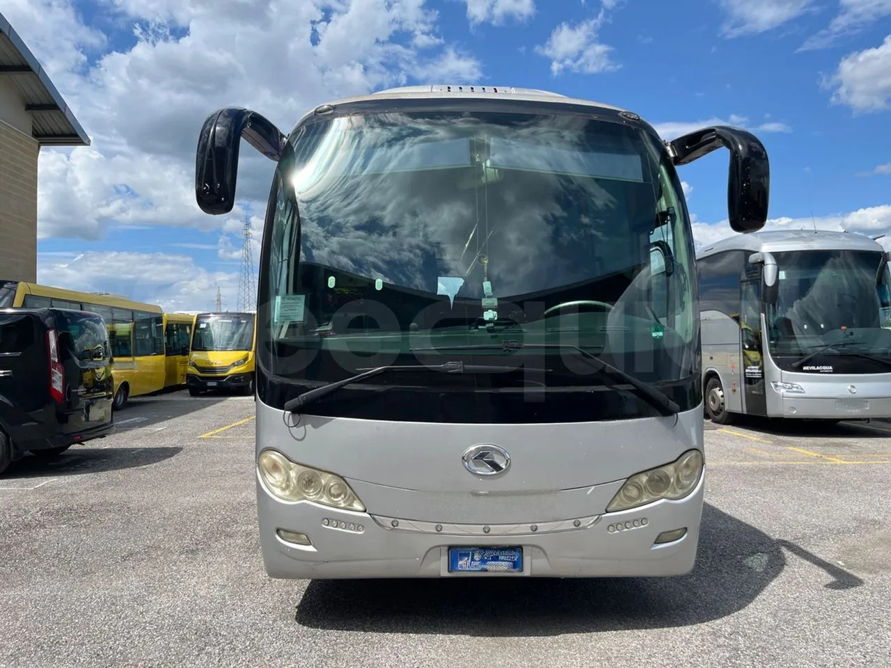King Long XMQ6996 - Autocar: foto 2 King Long XMQ6996 - Autocar: foto 2