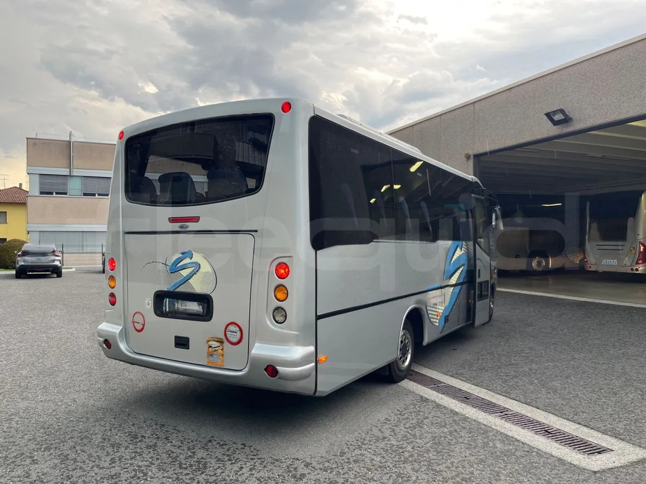 Autocar Mercedes-Benz MB 818 S: foto 10