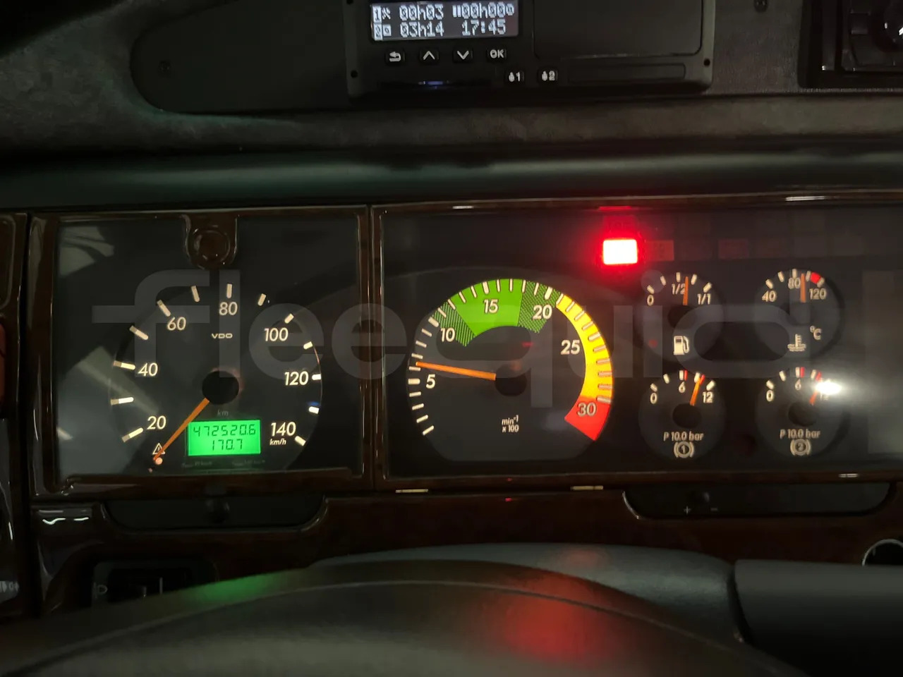 Mercedes-Benz MB 818 S - Autocar: foto 3 Mercedes-Benz MB 818 S - Autocar: foto 3