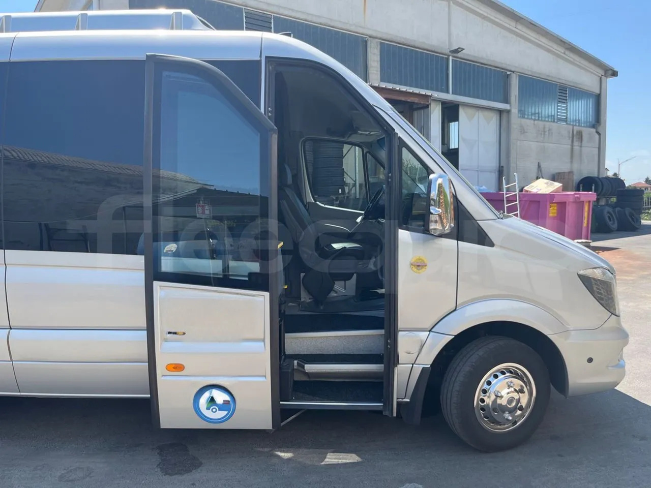 Autobús suburbano Mercedes-Benz Sprinter: foto 15