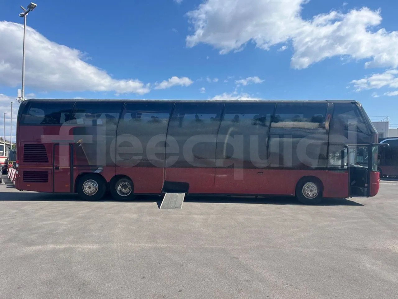 Autocar Neoplan 1122/3: foto 14 Autocar Neoplan 1122/3: foto 14
