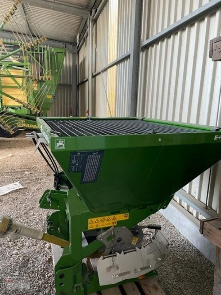 Amazone E+S 751 - GRÜN- WINTERDIENST - Esparcidor de sal: foto 2 Amazone E+S 751 - GRÜN- WINTERDIENST - Esparcidor de sal: foto 2