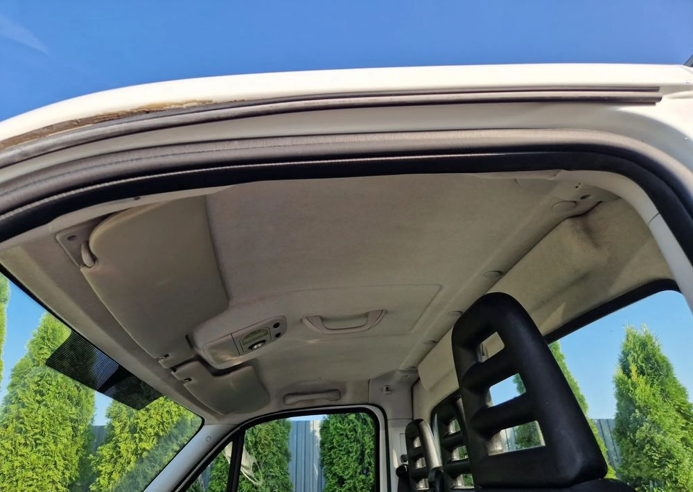 Furgoneta basculante Iveco 35C15 3.0: foto 10 Furgoneta basculante Iveco 35C15 3.0: foto 10