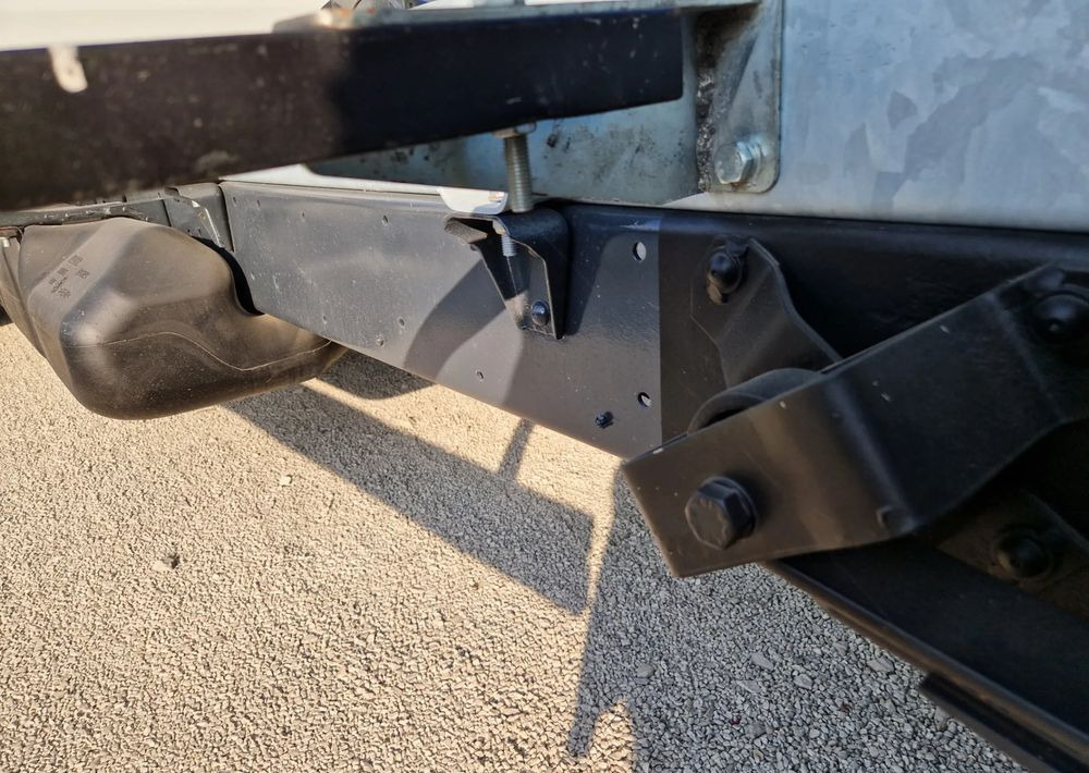 Furgoneta basculante Iveco 35C15 3.0: foto 11 Furgoneta basculante Iveco 35C15 3.0: foto 11