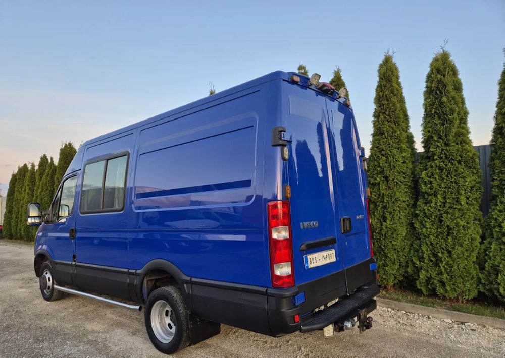 Iveco 35C17/ 3.0 170KM/ - Furgoneta combi: foto 3 Iveco 35C17/ 3.0 170KM/ - Furgoneta combi: foto 3
