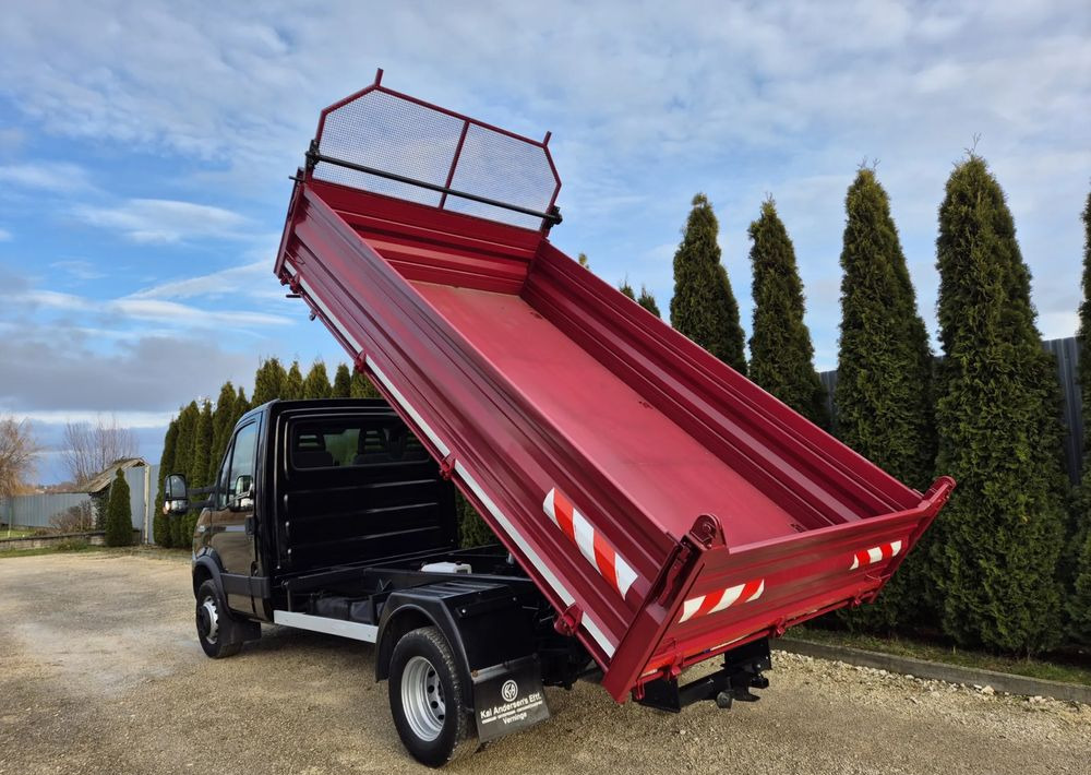 Iveco 65C18 / 3.0 180KM/ Nowa Wywrotka 3-stronna/ - Furgoneta basculante: foto 3 Iveco 65C18 / 3.0 180KM/ Nowa Wywrotka 3-stronna/ - Furgoneta basculante: foto 3