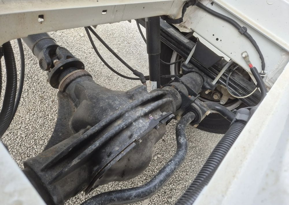 Furgoneta basculante MAN MAN TGE 5.180 180KM: foto 18 Furgoneta basculante MAN MAN TGE 5.180 180KM: foto 18