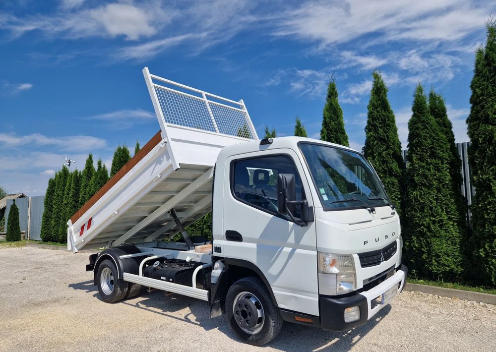 Mitsubishi CANTER 3C13 IVECO 3.0 EURO 5 - Furgoneta basculante: foto 1 Mitsubishi CANTER 3C13 IVECO 3.0 EURO 5 - Furgoneta basculante: foto 1