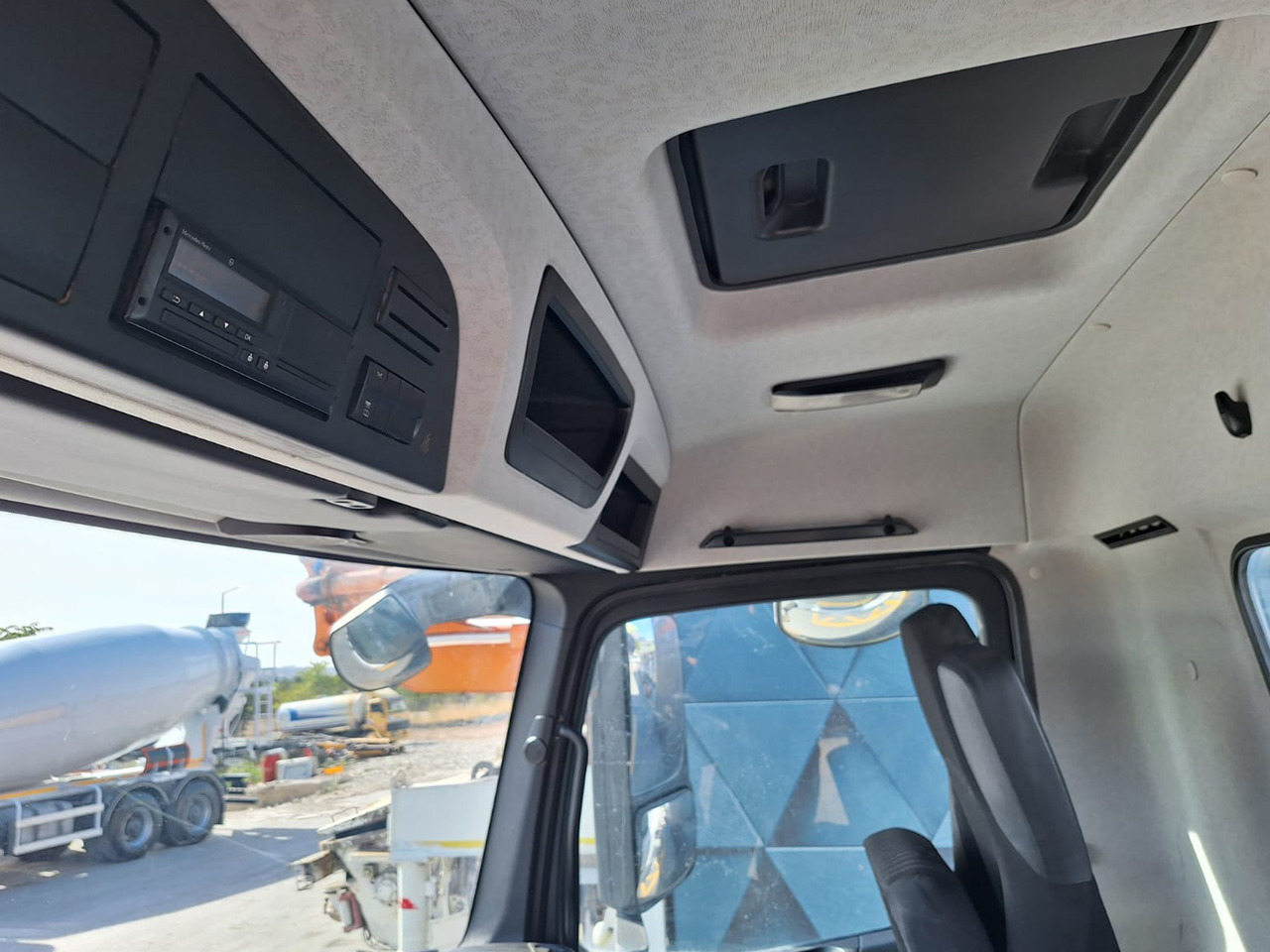 Hormigonera MERCEDES-BENZ AROCS 4142: foto 14